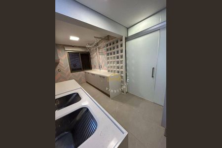 7_photo/94c8cf4ef9.f69eacf572cb4598-ATLAS-49d0d0f1-0868-4d1c-8e19-b23f0b545ac7.jpg de apartamento para alugar com 6 quartos, 415m² em Cambuí, Campinas