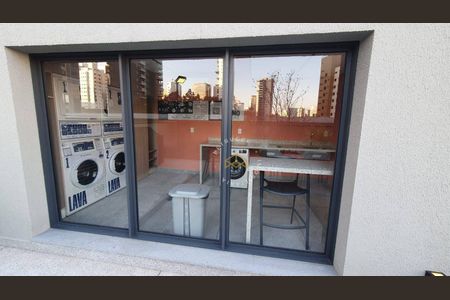 8_photo/94c8cf4f01.f53c6883c5a16c2c-ATLAS-2ca22ed7-039d-42d2-b7d8-81182677b3fa.jpg de kitnet/studio à venda com 1 quarto, 39m² em Cambuí, Campinas