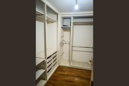 3_photo/94c8cf523d.fe96b63aec789ef1-ATLAS-061273b2-d36f-4232-9254-53790fec5d17.jpg de apartamento para alugar com 5 quartos, 378m² em Cambuí, Campinas