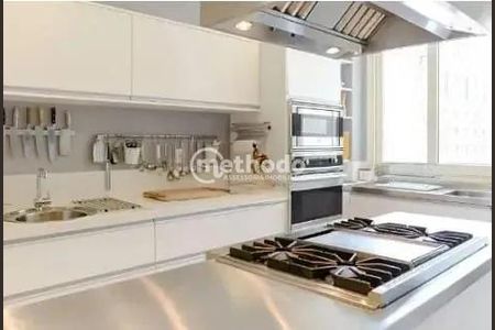 35_photo/94c8cf525b.72c99cad9401b729-ATLAS-d9976a7f-a660-4ffe-aa1a-ff413bd2ac37.jpg de apartamento para alugar com 4 quartos, 488m² em Cambuí, Campinas
