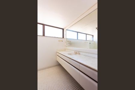 4_photo/94c8cf52ed.0497ce05b5ed56f3-ATLAS-a26a59a2-769c-4583-ae44-465c84ddb63a.jpg de apartamento para alugar com 4 quartos, 373m² em Cambuí, Campinas