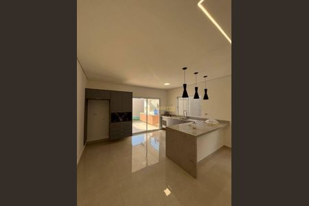 7_photo/94c8cf534f.ceff8192393c33de-ATLAS-72aa8b93-9fb9-4834-abd8-3593f3b46cc7.jpg de casa para alugar com 3 quartos, 189m² em Cambuí, Campinas