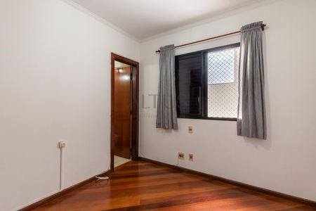 45_photo/94c8cf556b.04a823dc9d4d949a-ATLAS-ef2a8181-9131-4c8a-a52c-8f25f7bcb21b.jpg de apartamento para alugar com 4 quartos, 156m² em Cambuí, Campinas