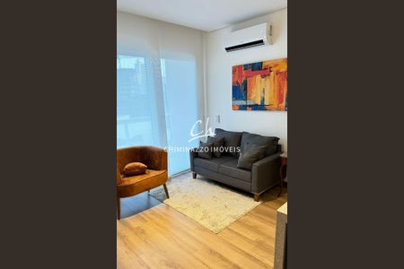 5_photo/94c8cf5645.c54d8ccd00eda198-ATLAS-d8ecc059-678f-4bde-aeff-e6b85ceebc0c.jpg de apartamento para alugar com 1 quarto, 40m² em Cambuí, Campinas