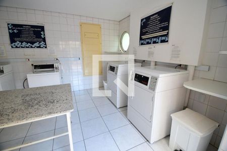 25_photo/94c8cf56ad.e22022c1cd0aad2d-ATLAS-e590bb2c-f70f-4d29-b0c2-76cdd79eb618.jpg de kitnet/studio à venda com 1 quarto, 50m² em Cambuí, Campinas