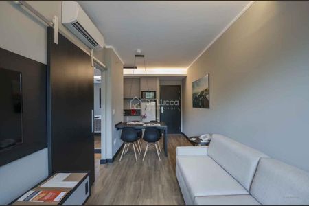 3_photo/94c8cf59d1.7a7dbec6abc5fe4c-ATLAS-2ffe0c0a-0b30-48e9-a2d3-7ce30a2850d3.jpg de apartamento para alugar com 1 quarto, 40m² em Cambuí, Campinas