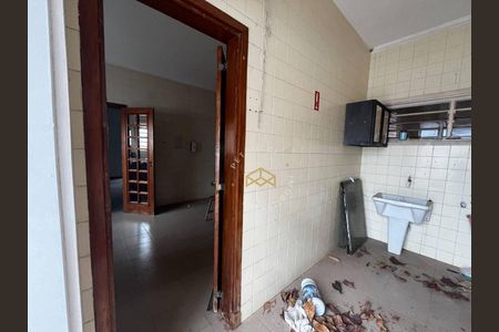 5_photo/94c8cf626f.ca472f3c3bc6073a-ATLAS-2fff2bb8-4adf-4185-a791-1fe6a7be2fb7.jpg de casa para alugar com 3 quartos, 196m² em Jardim Flamboyant, Campinas