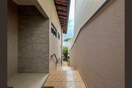 53_photo/94c8cf6381.61bdc0c06b760ac2-ATLAS-68a0b009-b594-48cc-aadb-a575243d7bb1.jpg de casa para alugar com 3 quartos, 230m² em Jardim Presidente Wenceslau, Campinas