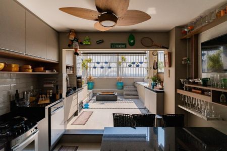 9_photo/94c8cf65e5.bcf0086a97f8499a-ATLAS-3096f09b-11ca-45b6-ba59-e412b9fca4d1.jpg de apartamento à venda com 3 quartos, 218m² em Jardim das Paineiras, Campinas