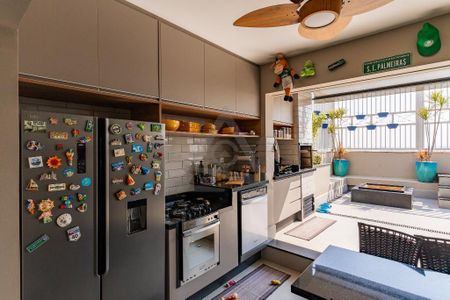 12_photo/94c8cf65e5.bcf0086a97f8499a-ATLAS-9e4e955b-3ca7-4f13-98dd-e7d7a3167dee.jpg de apartamento à venda com 3 quartos, 218m² em Jardim das Paineiras, Campinas