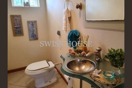 4_photo/94c8cf67d5.535de18f6489d7b8-ATLAS-44caf904-d45e-449b-a00d-c9ddfe40cef1.jpg de casa à venda com 4 quartos, 360m² em Jardim das Paineiras, Campinas