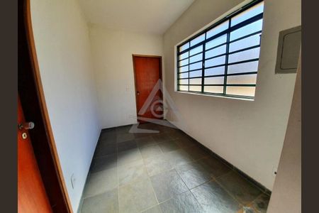 3_photo/94c8cf6807.491a58713d1e5de3-ATLAS-0659b8a8-77db-4e32-8afc-d3ab8c134dd9.jpg de casa à venda com 3 quartos, 285m² em Jardim Lumen Christi, Campinas