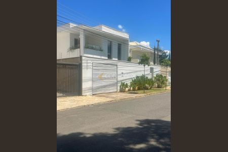 4_photo/94c8cf687f.ef9097c2fd5b064b-ATLAS-1d1bb192-d99c-49f2-a4fb-1bc40439be33.jpg de casa à venda com 3 quartos, 403m² em Jardim das Paineiras, Campinas