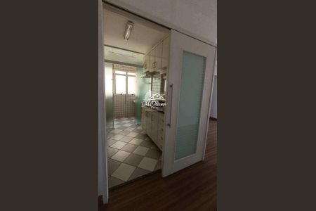 12_photo/94c8cf68d7.7d44486df2fbe63f-ATLAS-8ef9a9cd-539d-45d2-955b-dfefde991087.jpg de apartamento à venda com 3 quartos, 75m² em Jardim das Paineiras, Campinas