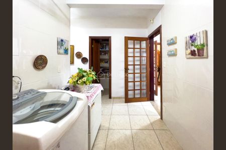 12_photo/94c8cf68f9.0473144d3f262afb-ATLAS-442bf98d-983a-42fc-a3eb-7da2fbbf822b.jpg de casa à venda com 4 quartos, 355m² em Jardim das Paineiras, Campinas