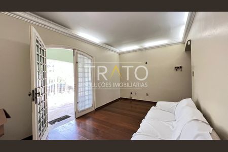 2_photo/94c8cf6baf.81c488c884db3593-ATLAS-08ee921e-0da4-4c14-985f-e22f465158fd.jpg de casa à venda com 3 quartos, 235m² em Jardim Sao Carlos, Campinas