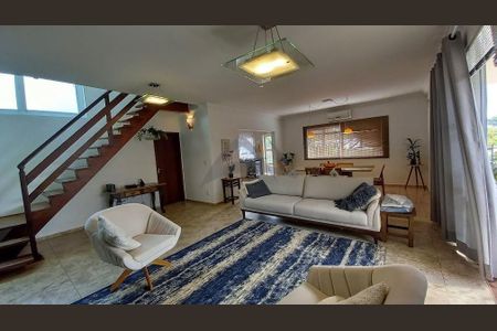 9_photo/94c8cf6c93.aa320bc0d5d15275-ATLAS-16cfe829-98fb-4652-b225-1d2ce9e2db79.jpg de casa à venda com 3 quartos, 319m² em Jardim das Paineiras, Campinas