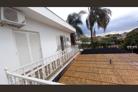 7_photo/94c8cf6c93.aa320bc0d5d15275-ATLAS-6bb3cfd6-1e38-4552-b09f-973ce8d90786.jpg de casa à venda com 3 quartos, 319m² em Jardim das Paineiras, Campinas