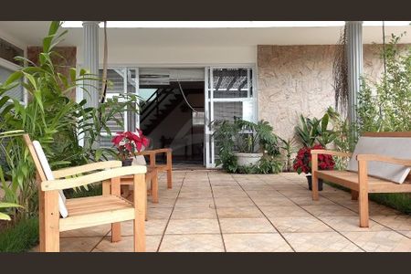 28_photo/94c8cf6c93.aa320bc0d5d15275-ATLAS-835e71ae-44ed-41dd-b484-5cdd2a841960.jpg de casa à venda com 3 quartos, 319m² em Jardim das Paineiras, Campinas