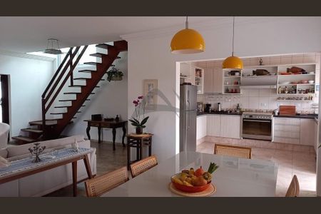 2_photo/94c8cf6c93.aa320bc0d5d15275-ATLAS-bdb00767-45d2-4ed9-b1f6-3e8789356a9f.jpg de casa à venda com 3 quartos, 319m² em Jardim das Paineiras, Campinas