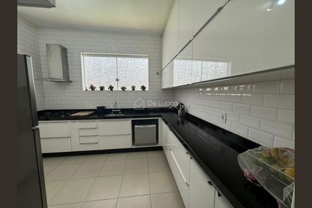 9_photo/94c8cf6cd7.d70948cd37f6cfc6-ATLAS-6a367094-dfa9-4378-9628-3f56400d0ed4.jpg de casa à venda com 3 quartos, 266m² em Jardim das Paineiras, Campinas