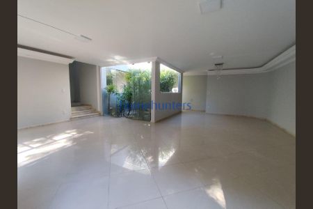 3_photo/94c8cf6d1f.828c431c7d69c527-ATLAS-104576af-eb39-4f53-a782-1f1ec2a0b63d.jpg de casa para alugar com 1 quarto, 325m² em Jardim das Paineiras, Campinas
