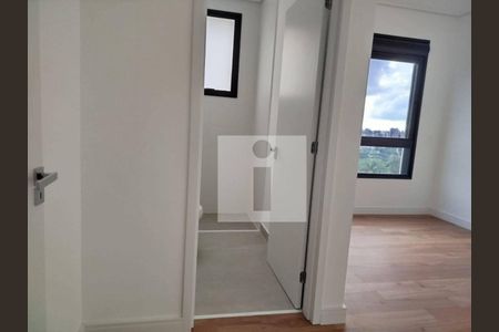 4_photo/94c8cf6d3b.70e7ba01cc37887e-ATLAS-48eb3ce9-3c0d-4b20-912e-22297ddc11e7.jpg de apartamento à venda com 4 quartos, 243m² em Jardim das Paineiras, Campinas