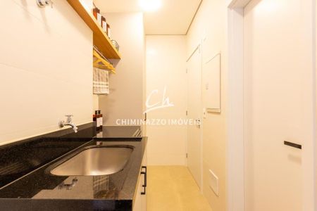 3_photo/94c8cf6d3b.e6e1c947b02cf8fb-ATLAS-cd4d1c58-5d71-44f2-9f09-7c6e5bfe9630.jpg de apartamento para alugar com 3 quartos, 140m² em Jardim das Paineiras, Campinas