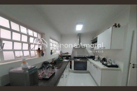 4_photo/94c8cf6e7f.7e2ea02b9085bf9d-ATLAS-292b007e-6fd4-4012-86d5-e5a57e83a67e.jpg de casa de condomínio à venda com 4 quartos, 395m² em Vila Brandina, Campinas