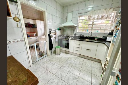 9_photo/94c8cf728f.f2bfaed4af7a5e8b-ATLAS-028fad65-cda9-4506-94b0-8118bca293f9.jpg de casa à venda com 4 quartos, 253m² em Vila Brandina, Campinas