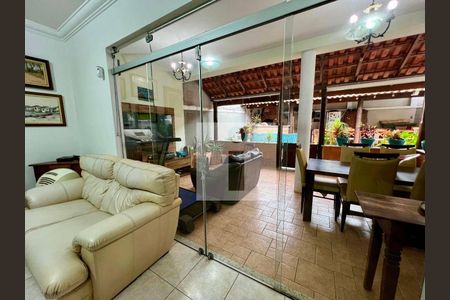 8_photo/94c8cf728f.f2bfaed4af7a5e8b-ATLAS-38d328d8-976a-429e-bebb-3edce70ebbb4.jpg de casa à venda com 4 quartos, 253m² em Vila Brandina, Campinas