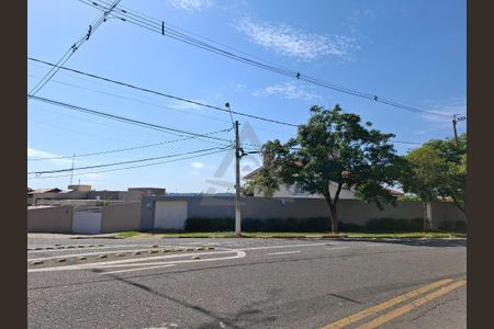 9_photo/94c8cf72e9.ae537c11cfa6cc3a-ATLAS-377e0dd9-6604-41cf-98ba-93ecd480853f.jpg de casa para alugar com 3 quartos, 298m² em Vila Brandina, Campinas