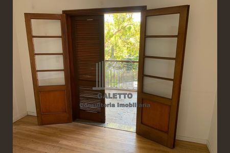 4_photo/94c8cf74cd.d05a2d10473c09ea-ATLAS-6da7cbe6-c6ca-4a23-a2ca-4ce82b85a132.jpg de casa à venda com 4 quartos, 429m² em Vila Brandina, Campinas