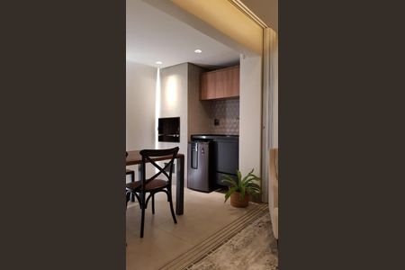 11_photo/94c8cf77bf.7a5b1b41f3df0ff4-ATLAS-ba5db9d2-14a0-4e48-96bb-20dd19caa66f.jpg de apartamento para alugar com 3 quartos, 134m² em Vila Brandina, Campinas