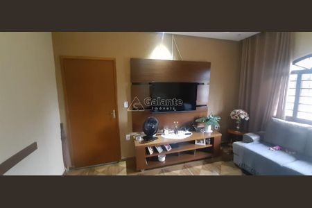 8_photo/94c8cf7d89.206353ecc2220d31-ATLAS-c518a16a-c7bf-41be-bbec-8e8dfa24f0c9.jpg de casa à venda com 4 quartos, 174m² em Jardim Boa Esperança, Campinas