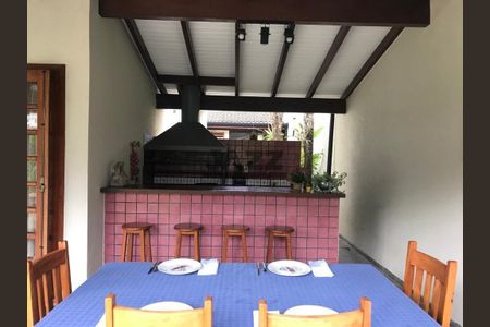 5_photo/94c8cf99e9.fc226b335a944201-ATLAS-29453efd-d601-44c0-81bb-d7720a4b4c5e.jpg de casa à venda com 3 quartos, 276m² em Sousas, Campinas