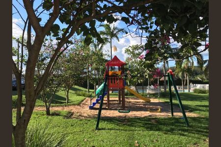 2_photo/94c8cf99e9.fc226b335a944201-ATLAS-668d3a30-1db0-47ea-a569-ed2a583e14e4.jpg de casa à venda com 3 quartos, 276m² em Sousas, Campinas