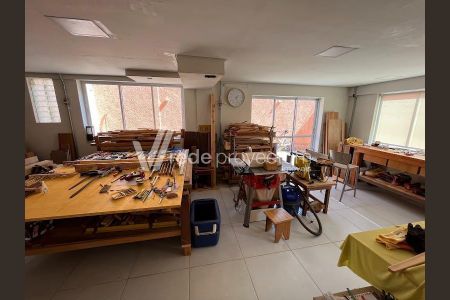 11_photo/94c8cf9e27.8ca146e4695ff152-ATLAS-ff0465d5-3a52-4e83-aa2d-18275d5cdffb.jpg de casa à venda com 4 quartos, 360m² em Bairro das Palmeiras, Campinas