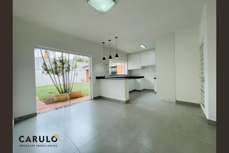 7_photo/94c8cf9e8f.82dd4e4a8c5e9f42-ATLAS-322d9b27-56bb-46ba-87df-135a525d8f0c.jpg de casa para alugar com 3 quartos, 276m² em Parque da Hipica, Campinas