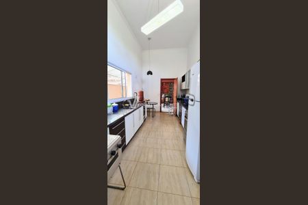 3_photo/94c8cfa16d.ee31d1fd9df23408-ATLAS-93a2cb0d-fa02-4376-b74e-9d25df86795e.jpg de casa à venda com 3 quartos, 200m² em Bairro das Palmeiras, Campinas