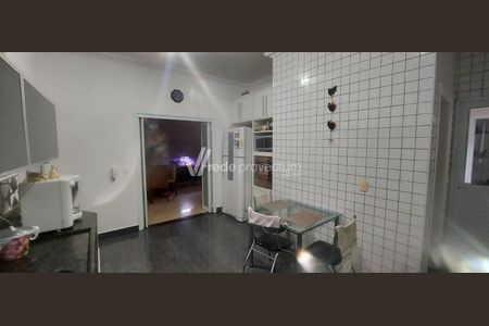 8_photo/94c8cfa1df.1dc817000cb419a8-ATLAS-29bac32e-678f-4d47-a9ef-98a54f144d0f.jpg de casa à venda com 3 quartos, 242m² em Bairro das Palmeiras, Campinas