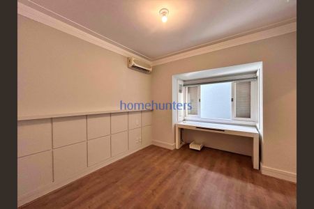 12_photo/94c8cfa26b.9b858b56d7bd4684-ATLAS-318d22c6-9a55-48ac-a763-a5f2f12bfb72.jpg de casa à venda com 3 quartos, 316m² em Bairro das Palmeiras, Campinas