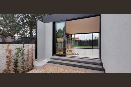 17_photo/94c8cfa317.ab293f222e583704-ATLAS-5dbf72e3-54a7-4f5b-b30f-4743f3de03e7.jpg de casa à venda com 4 quartos, 278m² em Bairro das Palmeiras, Campinas