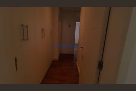 11_photo/94c8cfa5a5.b109732949c1d386-ATLAS-1e0efd5f-e216-49ca-b44a-00db2fc45ae5.jpg de casa de condomínio para alugar com 4 quartos, 380m² em Bairro das Palmeiras, Campinas