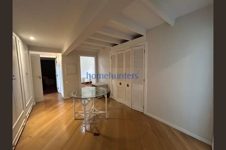 89_photo/94c8cfc84b.1987c265c069de70-ATLAS-622b398e-63d1-400d-a5fa-09c6cc6a3c4b.jpg de casa de condomínio para alugar com 5 quartos, 629m² em Sítios de Recreio Gramado, Campinas