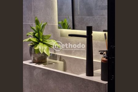 5_photo/94c8cfd167.96e81d73ac213d8c-ATLAS-580f1e10-86a6-4604-bf57-8da669adcf0f.jpg de casa de condomínio à venda com 4 quartos, 400m² em Campinas, Campinas