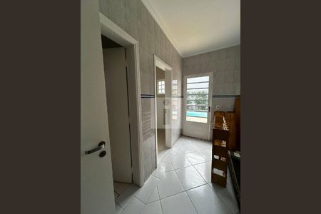 5_photo/94c8cfd875.04f4efb4ec0e2ec3-ATLAS-30795df3-5699-455f-81a9-bfa7d244f817.jpg de casa para alugar com 3 quartos, 235m² em Conjunto Habitacional Vila Santana (Sousas), Campinas