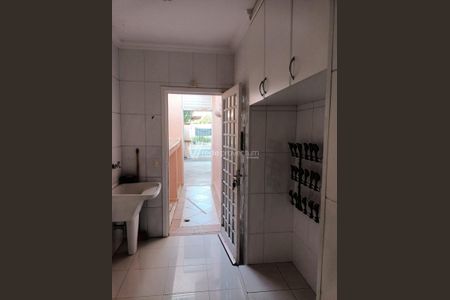 5_photo/94c8cfd87d.ec45c5915be217bb-ATLAS-f2fb3664-ba6a-43a4-9943-6dd512db84fe.jpg de casa à venda com 3 quartos, 200m² em Conjunto Habitacional Vila Santana (Sousas), Campinas