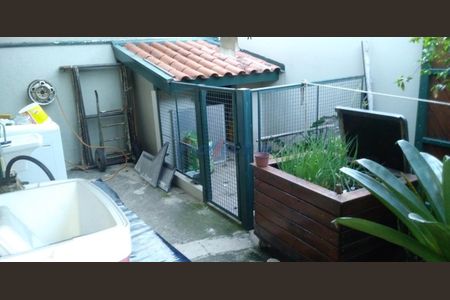 9_photo/94c8cfde41.eb4747a7722cd593-ATLAS-3d6102ee-0845-48ad-8655-ae4f0f5b68ce.jpg de casa à venda com 3 quartos, 220m² em Jardim Conceição, Campinas