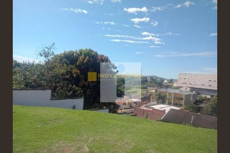 9_photo/94c8cfde9f.df2406aa61ba3211-ATLAS-d86cbe2e-2d20-487f-bd42-e070f37edac9.jpg de casa à venda com 5 quartos, 200m² em Jardim Conceição, Campinas